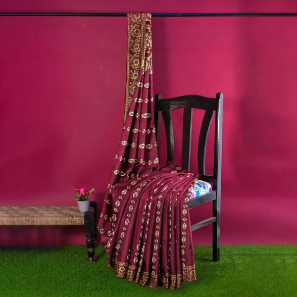 Golden Zari Work Maroon Silk Swarnachari Saree - Image 4